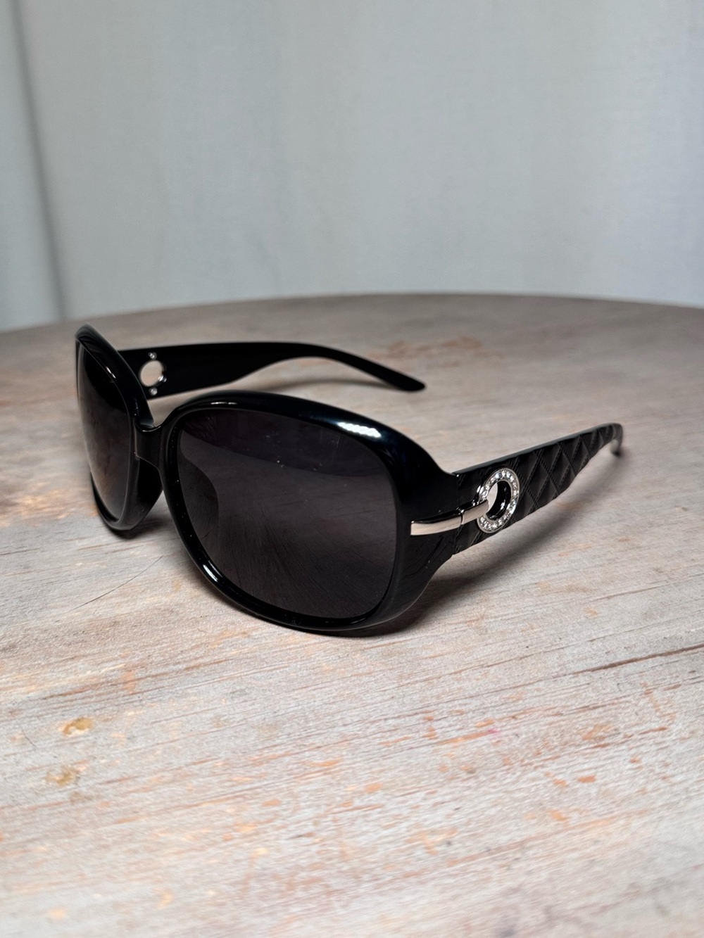 Y2K Black Rhinestone Oversized Sunglasses